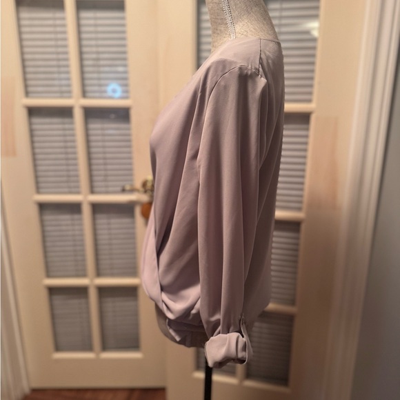 Saks Fifth Avenue top - Picture 4 of 8